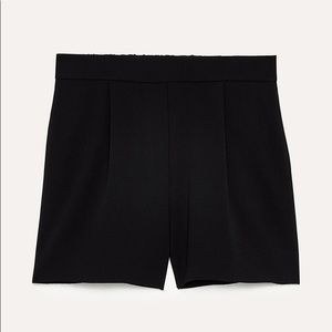 Aritzia Babaton Cohen Shorts NWOT